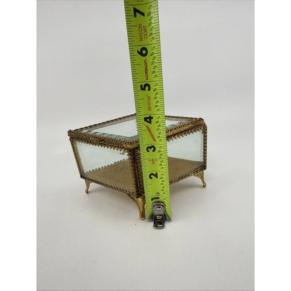 Vtg StyleBuilt Jewelry Box With Beveled Glass Diamond Shape‎ Pedestal